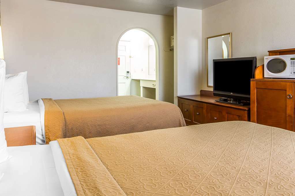 Rodeway Inn Auburn Habitación foto
