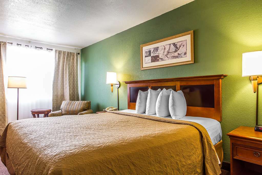 Rodeway Inn Auburn Habitación foto
